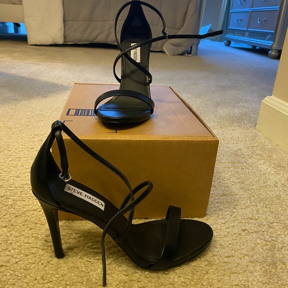Black heel